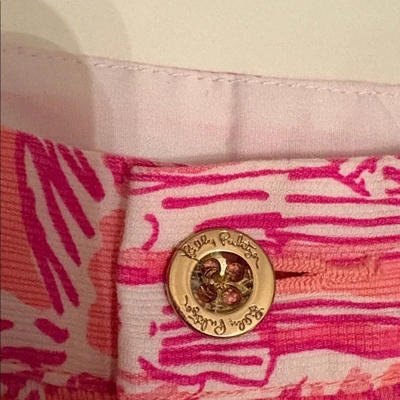 Lilly Pulitzer Tropical Pink Women's Shorts - Picture 3 of 5